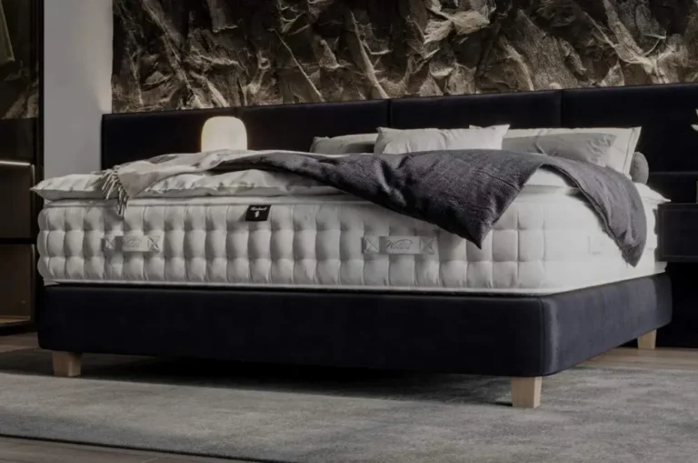 Boxspring posteľ na mieru Westieri s pružinovým základom a vysokým matracom